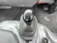 いすゞエルフコンテナ専用車小型（2t・3t）[写真37]