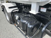 いすゞエルフコンテナ専用車小型（2t・3t）[写真10]