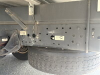 いすゞエルフアルミバン小型（2t・3t）[写真24]