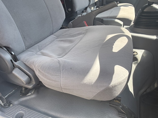 いすゞエルフアルミバン小型（2t・3t）[写真31]