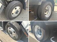 いすゞエルフアルミバン小型（2t・3t）[写真40]