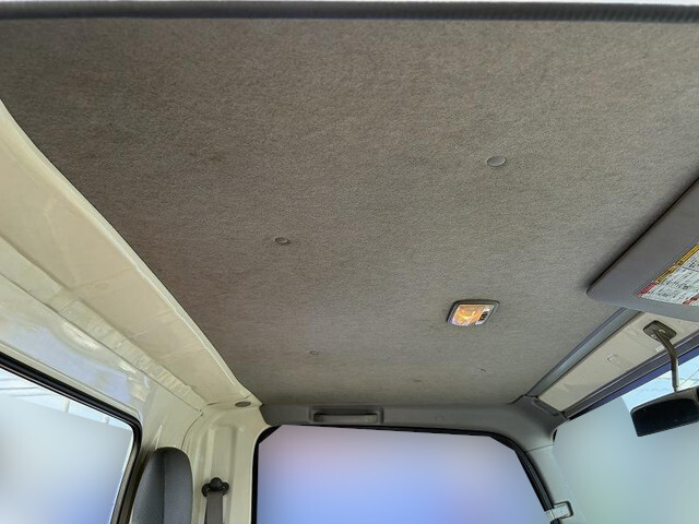 いすゞエルフクレーン3段小型（2t・3t）[写真12]