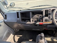 いすゞエルフクレーン3段小型（2t・3t）[写真14]