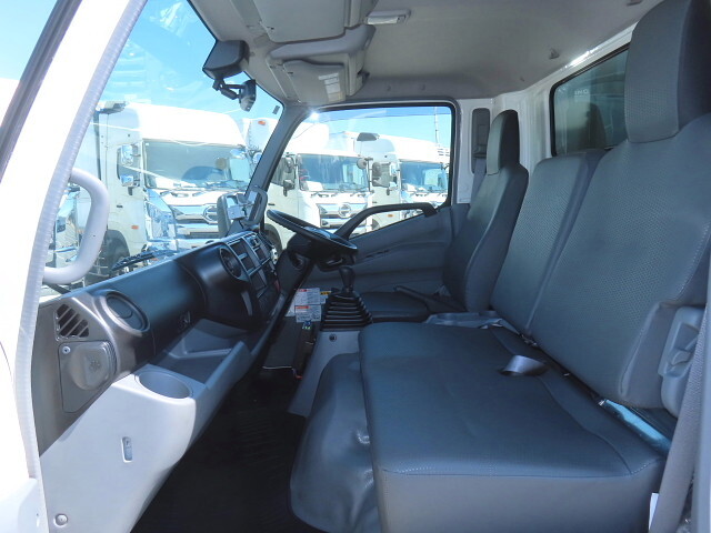 日野デュトロローダーダンプ小型（2t・3t）[写真15]