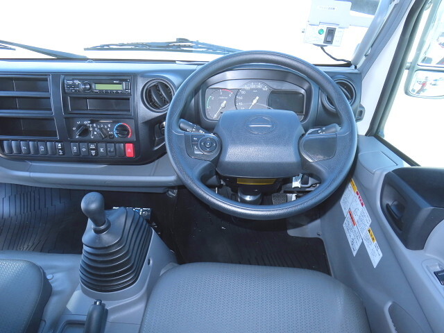 日野デュトロローダーダンプ小型（2t・3t）[写真17]