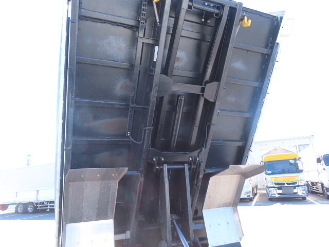 日野デュトロローダーダンプ小型（2t・3t）[写真21]