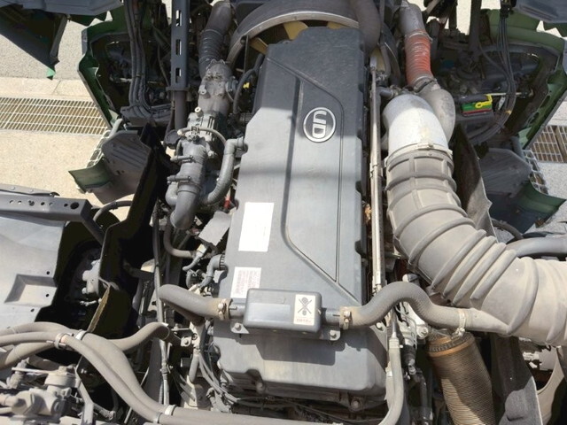 UDトラックスクオンアルミウイング大型（10t）[写真30]