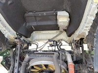 UDトラックスクオンアルミウイング大型（10t）[写真32]