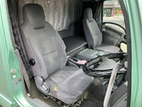 いすゞフォワードアルミウイング中型（4t）[写真32]