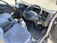 いすゞエルフ冷凍車（冷蔵車）小型（2t・3t）[写真22]