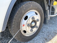 いすゞエルフ冷凍車（冷蔵車）小型（2t・3t）[写真34]