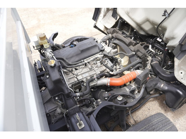 三菱ふそうキャンターダンプ小型（2t・3t）[写真12]