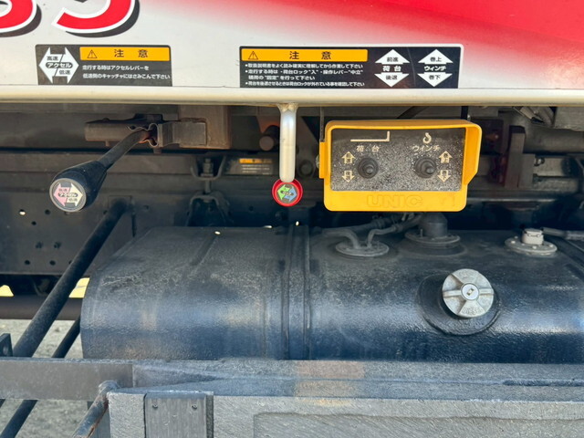 日野デュトロセーフティローダー小型（2t・3t）[写真10]