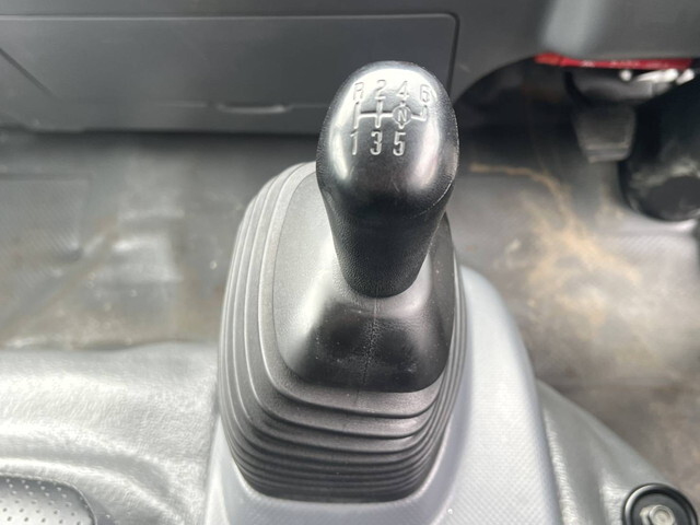 いすゞエルフパッカー車（塵芥車）小型（2t・3t）[写真25]