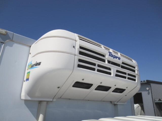 三菱ふそうファイター冷凍車（冷蔵車）中型（4t）[写真12]