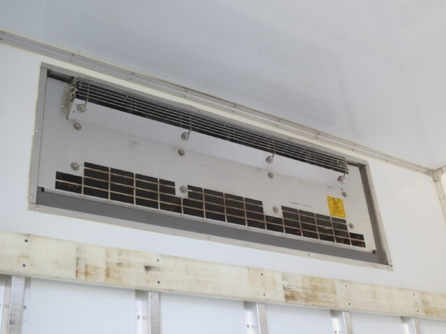 三菱ふそうファイター冷凍車（冷蔵車）中型（4t）[写真13]