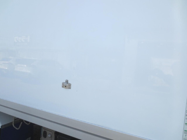 三菱ふそうファイター冷凍車（冷蔵車）中型（4t）[写真28]