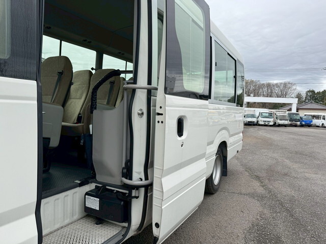 トヨタコースターマイクロバス[写真10]