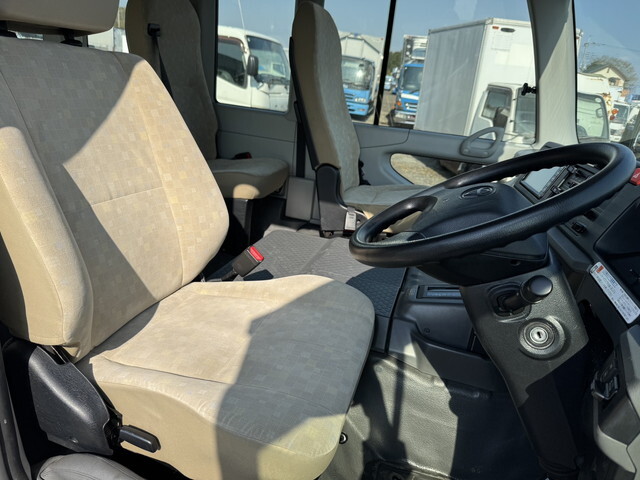 トヨタコースターマイクロバス[写真29]