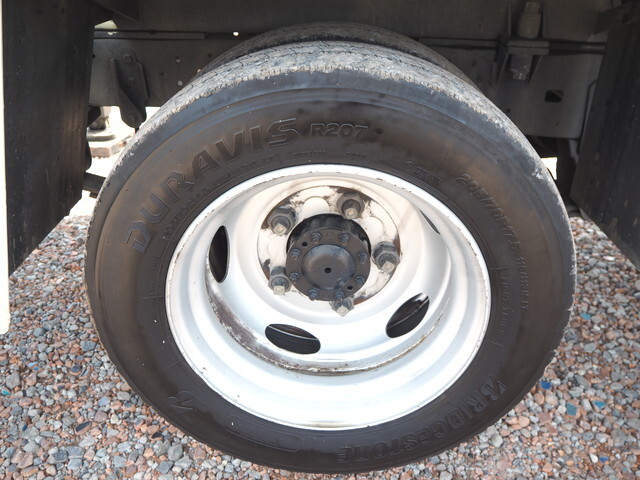 日野デュトロ高所作業車小型（2t・3t）[写真17]