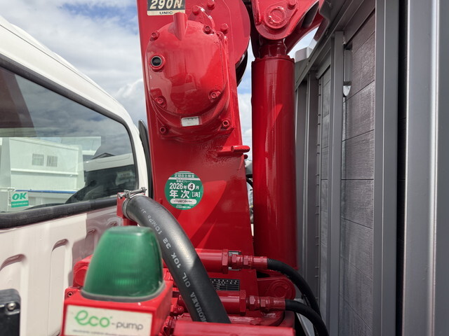 いすゞエルフクレーン6段小型（2t・3t）[写真06]