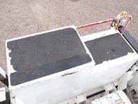 いすゞエルフ高所作業車小型（2t・3t）[写真11]