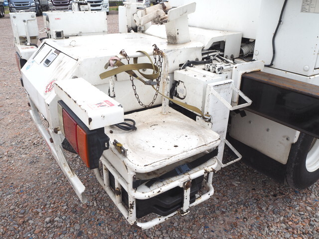 いすゞエルフ高所作業車小型（2t・3t）[写真14]