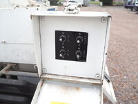 いすゞエルフ高所作業車小型（2t・3t）[写真21]