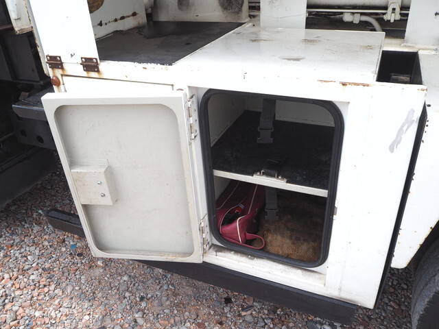 いすゞエルフ高所作業車小型（2t・3t）[写真27]