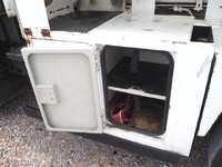 いすゞエルフ高所作業車小型（2t・3t）[写真28]