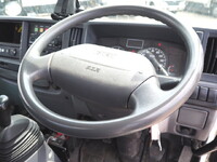 いすゞエルフ高所作業車小型（2t・3t）[写真34]