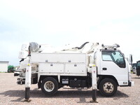 いすゞエルフ高所作業車小型（2t・3t）[写真06]