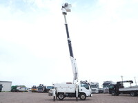 いすゞエルフ高所作業車小型（2t・3t）[写真10]