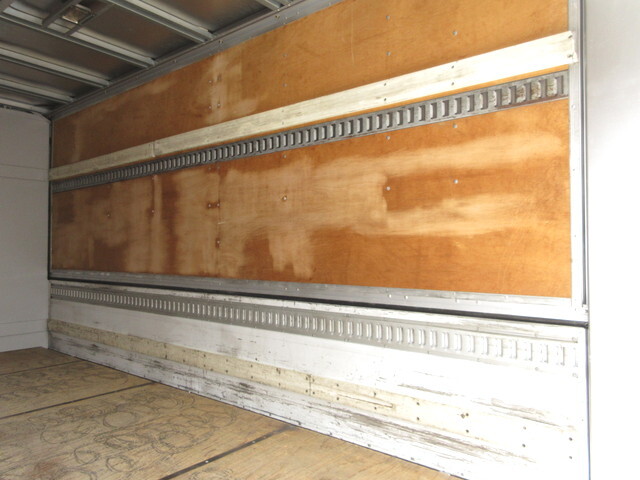 日野デュトロアルミウイング小型（2t・3t）[写真13]