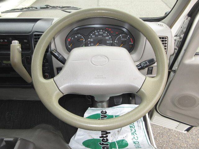 日野デュトロアルミウイング小型（2t・3t）[写真25]