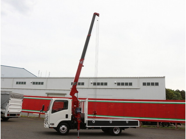 いすゞエルフクレーン3段小型（2t・3t）[写真14]