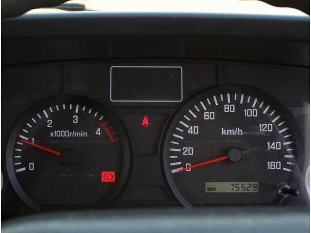 いすゞエルフクレーン3段小型（2t・3t）[写真26]