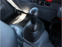 いすゞエルフクレーン3段小型（2t・3t）[写真28]