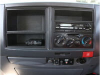 いすゞエルフクレーン3段小型（2t・3t）[写真29]