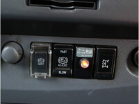 いすゞエルフクレーン3段小型（2t・3t）[写真30]