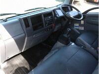 いすゞエルフクレーン3段小型（2t・3t）[写真34]