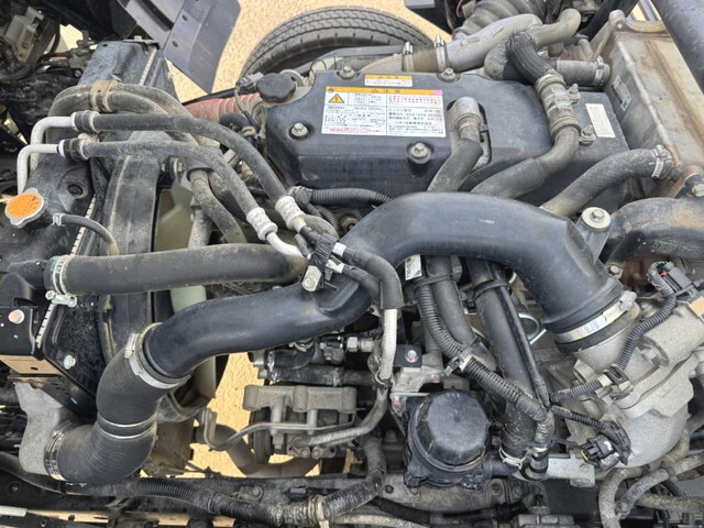 いすゞフォワードダンプ中型（4t）[写真11]