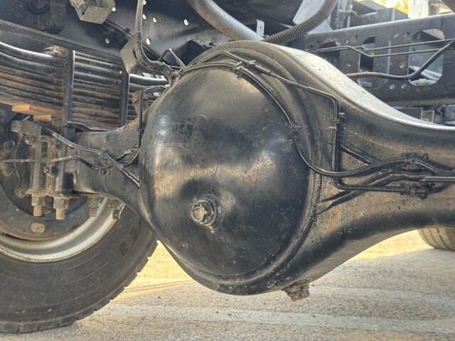 いすゞフォワードダンプ中型（4t）[写真23]