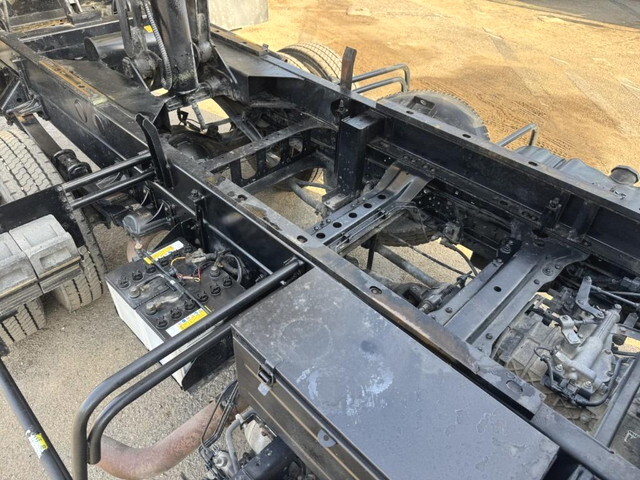 いすゞフォワードダンプ中型（4t）[写真37]