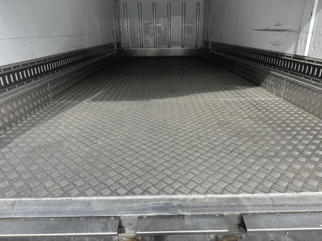 トヨタダイナ冷凍車（冷蔵車）小型（2t・3t）[写真10]