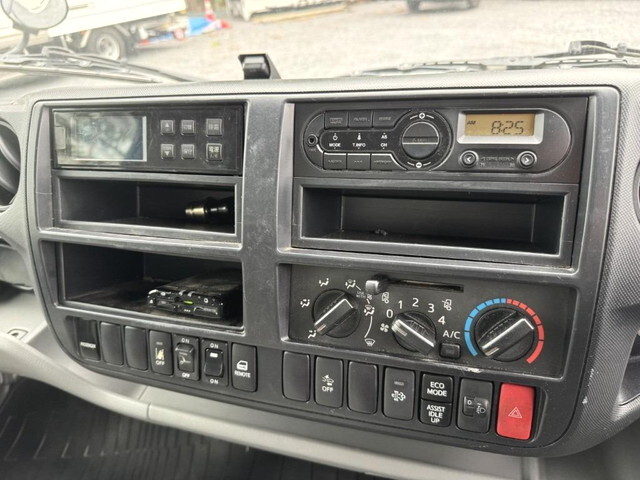 トヨタダイナ冷凍車（冷蔵車）小型（2t・3t）[写真18]