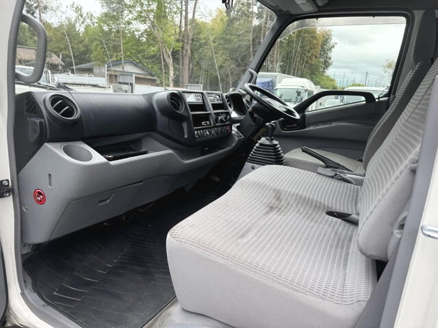 トヨタダイナ冷凍車（冷蔵車）小型（2t・3t）[写真31]