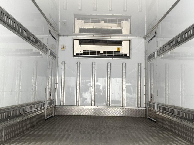 トヨタダイナ冷凍車（冷蔵車）小型（2t・3t）[写真36]