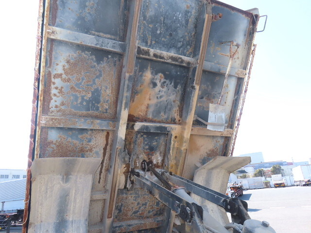 日野レンジャーダンプ中型（4t）[写真31]