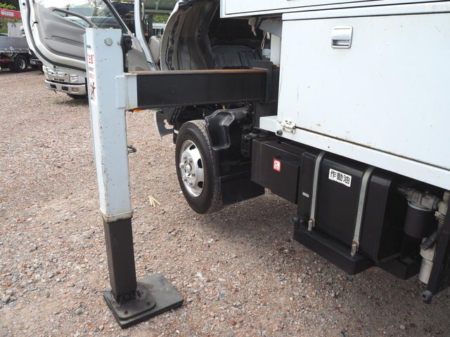 トヨタトヨエース高所作業車小型（2t・3t）[写真24]